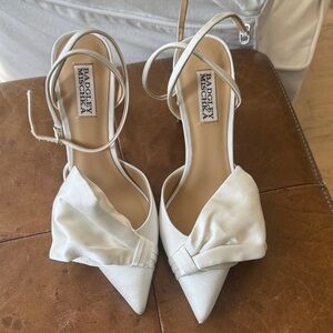Badgley Mischka Ivory Satin Heels with Bow